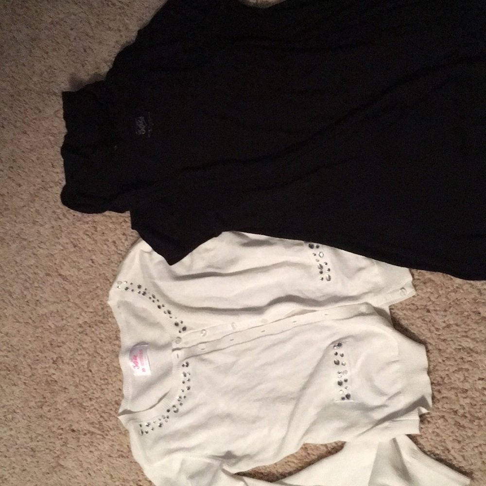 2 Justice light sweaters girls